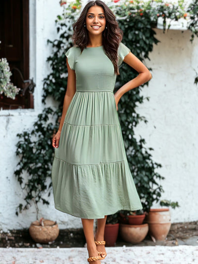 MIA | Shirred Ruffle Sleeve Midi Dress