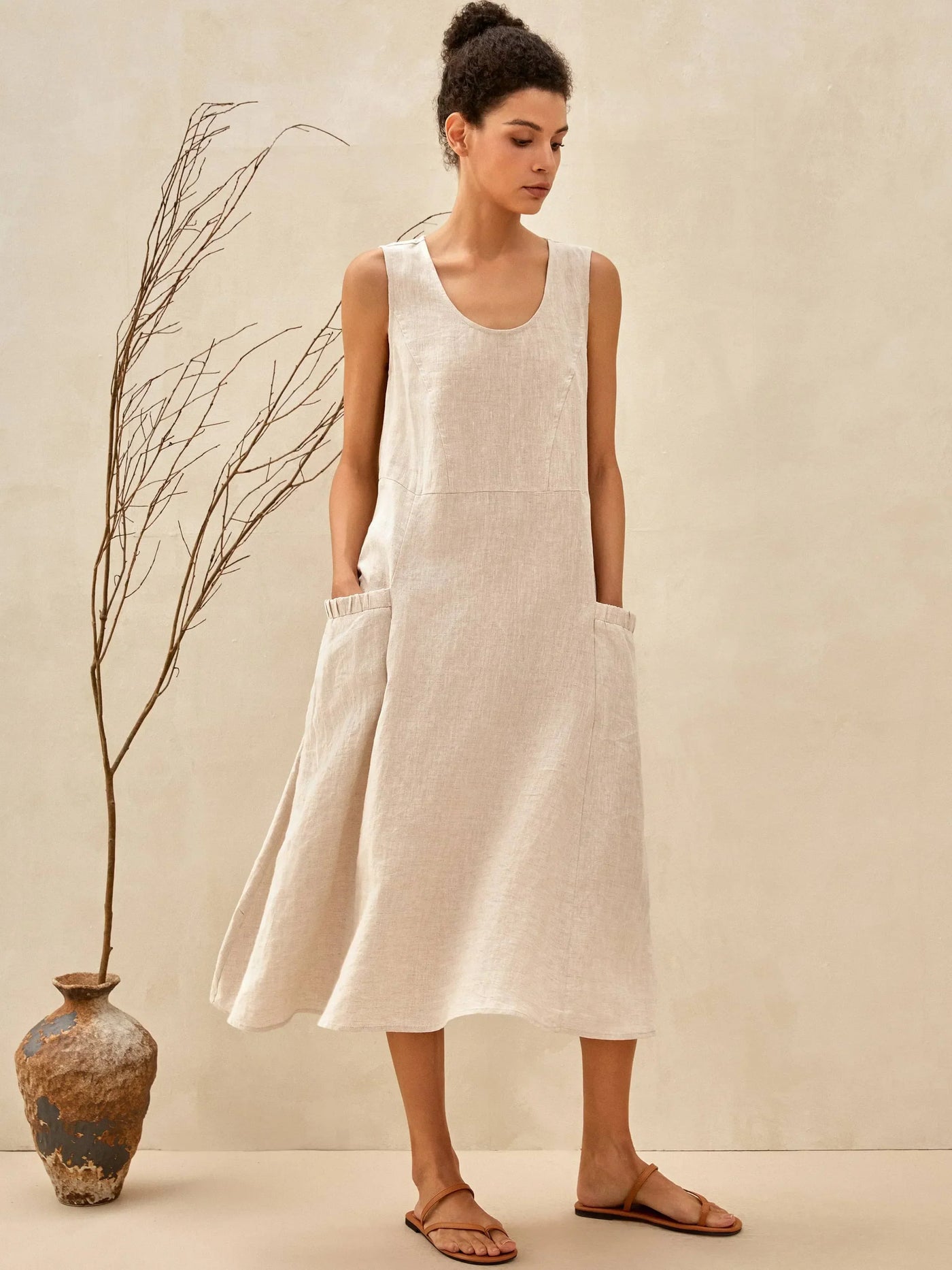 LULU | Elegant Dress with Pockets