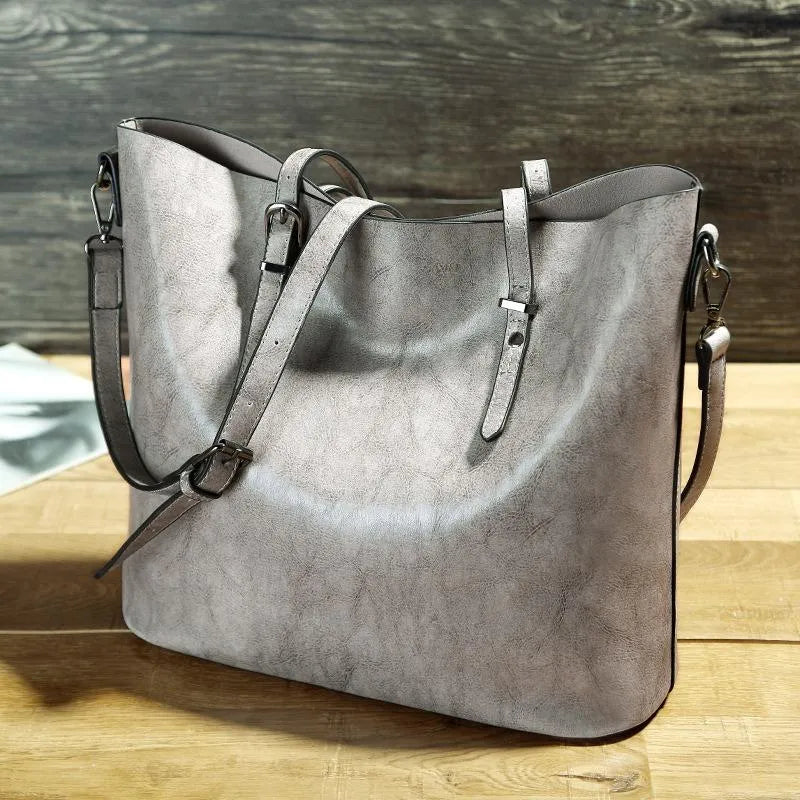 NICOLE | Vintage leather shoulder handbag