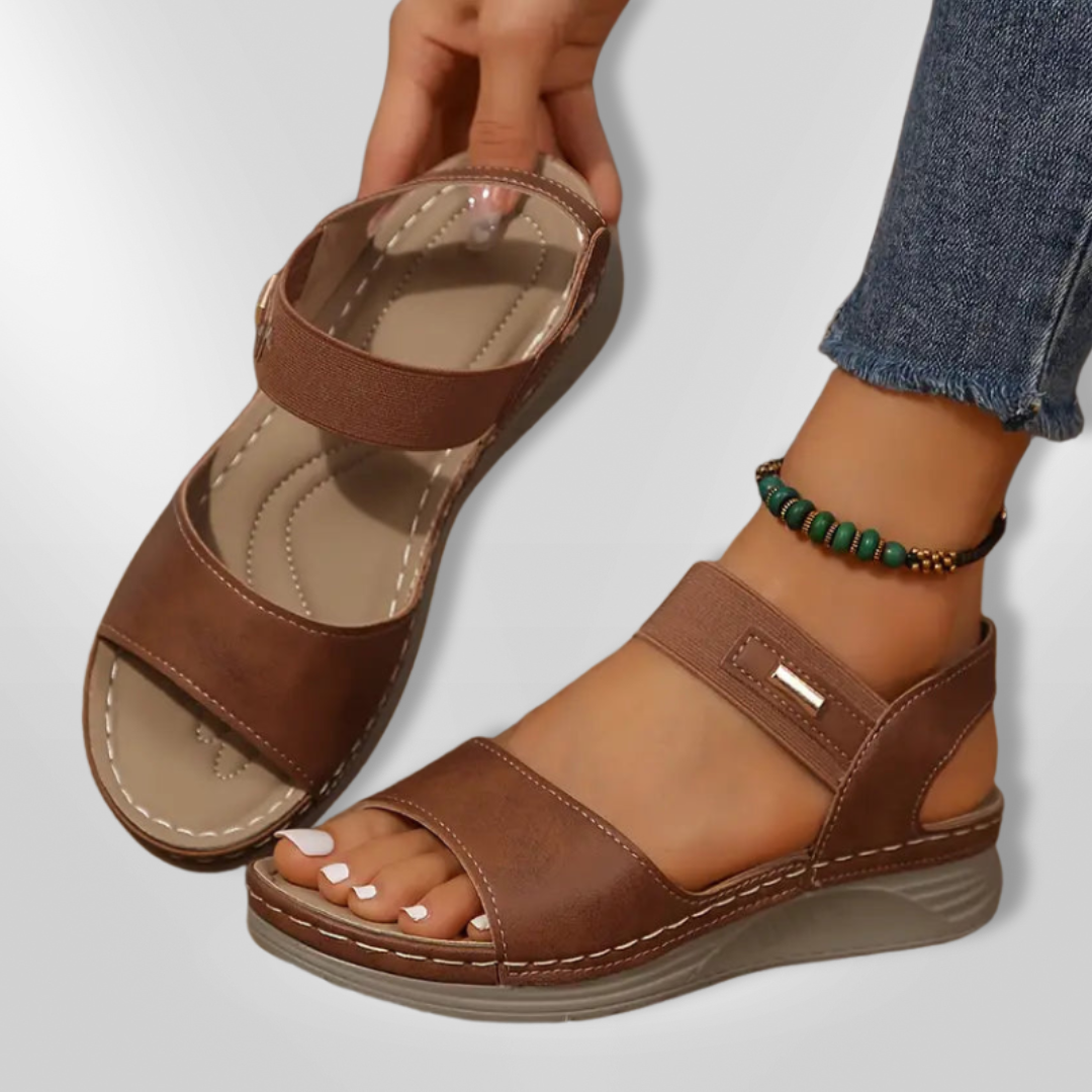 MALANDA | Zomerse sandalen met sleehak
