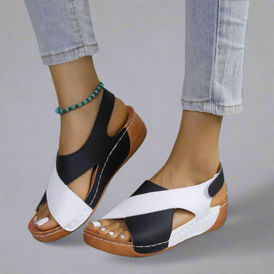 SOLVEIG | Ultra-flat orthopedic sandals