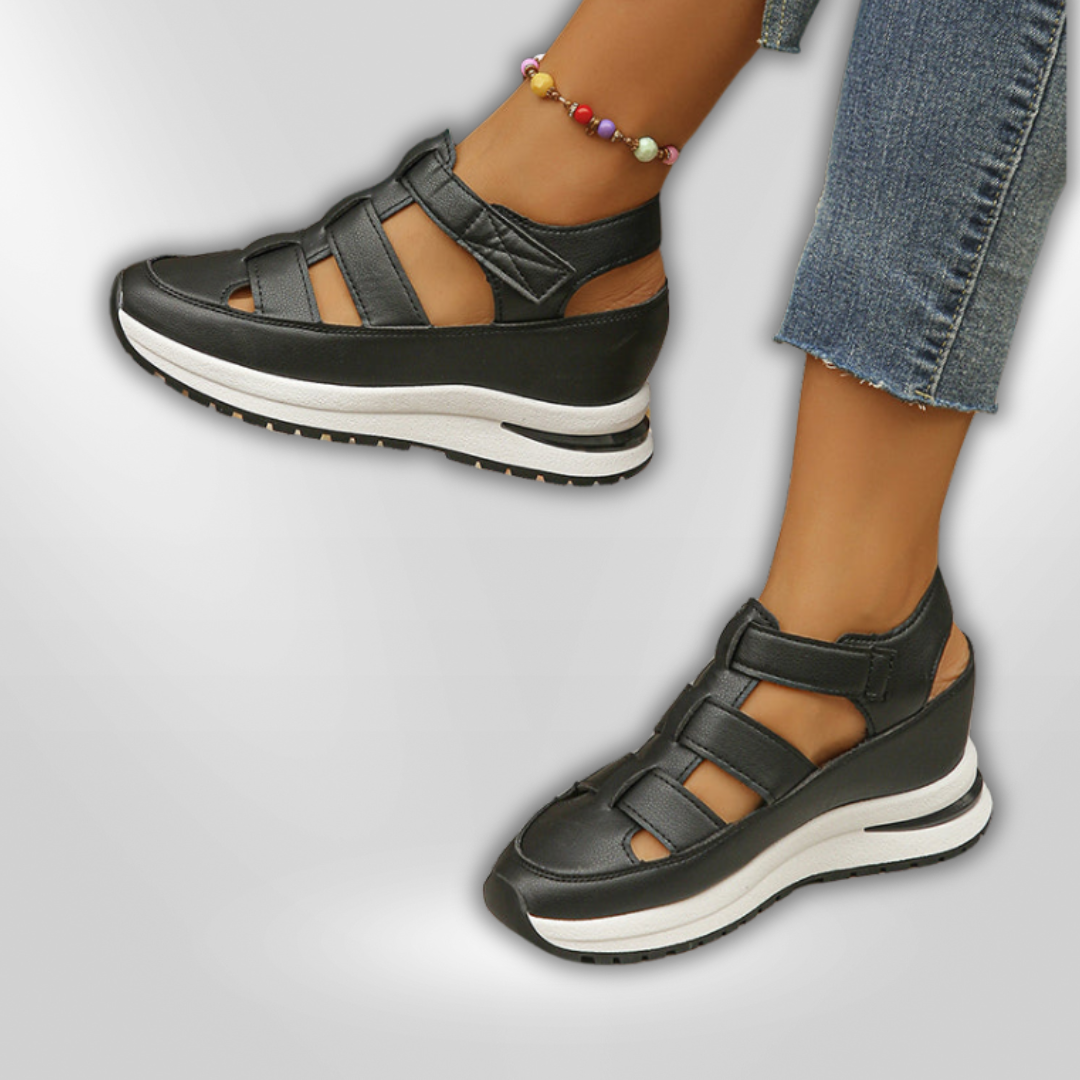 NICOLE | Closed Toe Sneakers