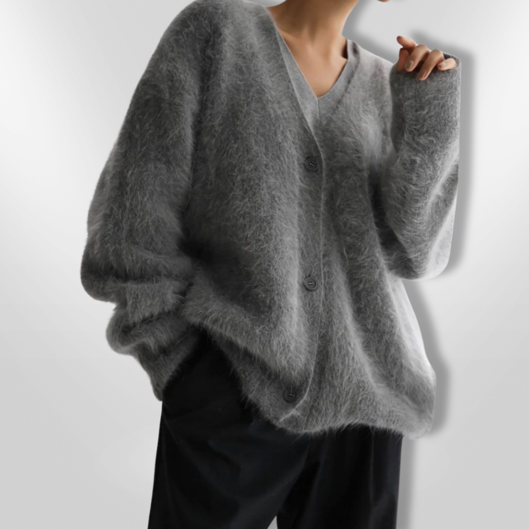 LUNA | Classy Cashmere Cardigan