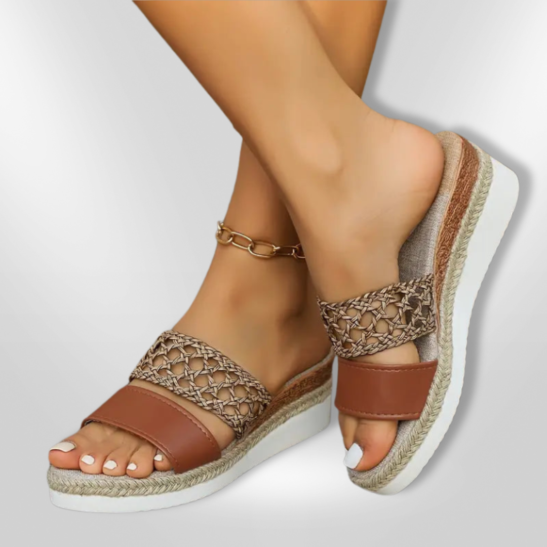 CARGELLIGO | Wedge summer sandals