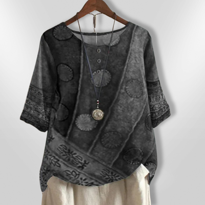LILY | Comfortable Half-Sleeve Top