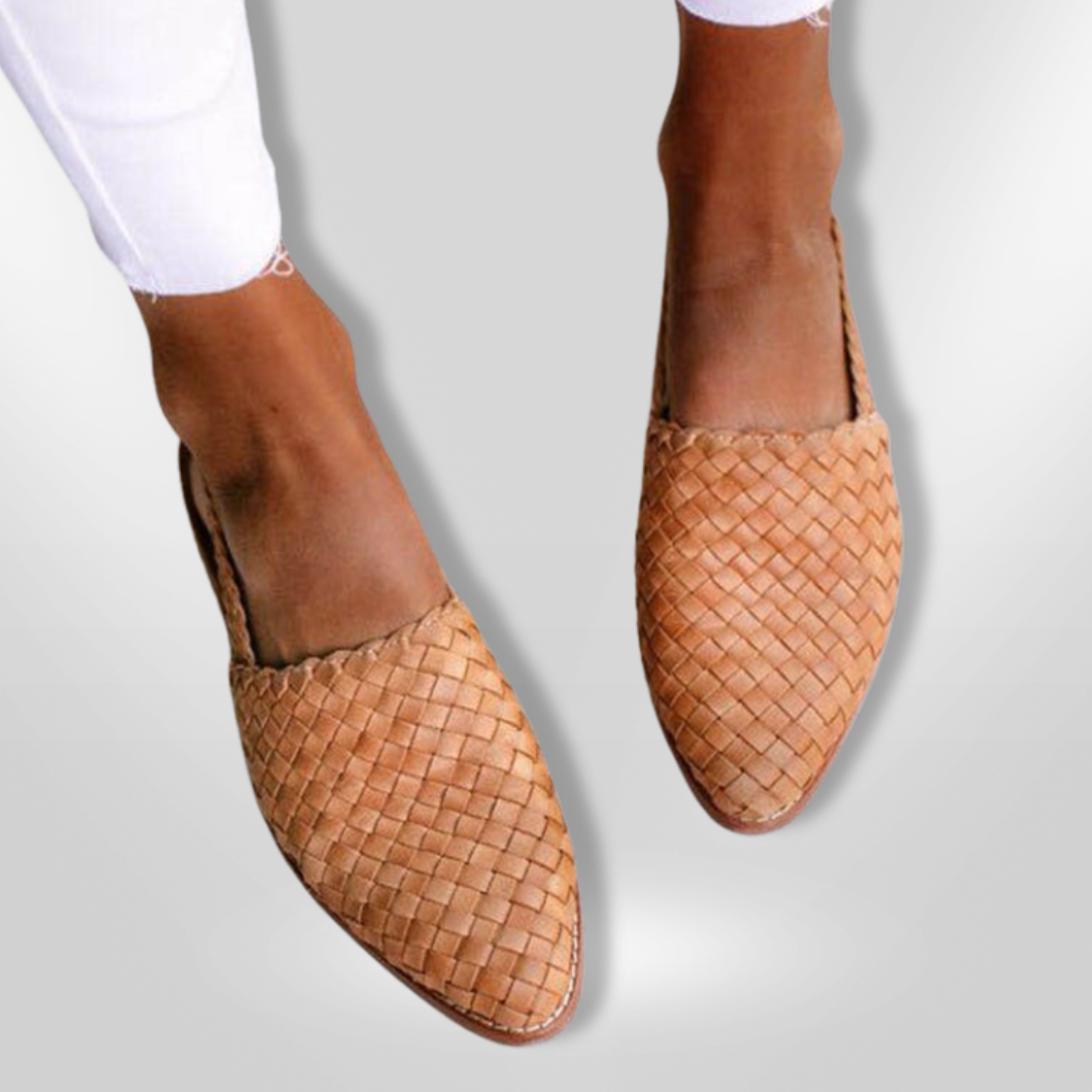 BIANCA | Exquisitely Crafted Moccasins