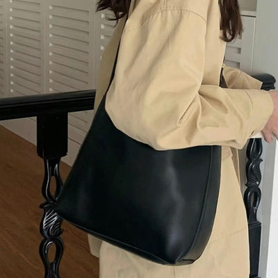 JULIE | Elegant pockets