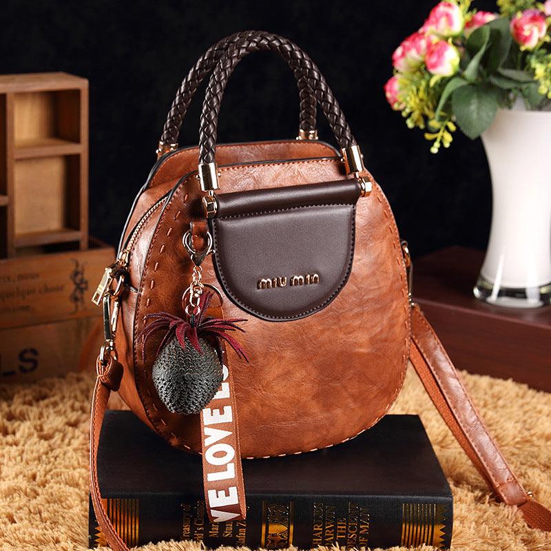 FARA | Leather shoulder bag
