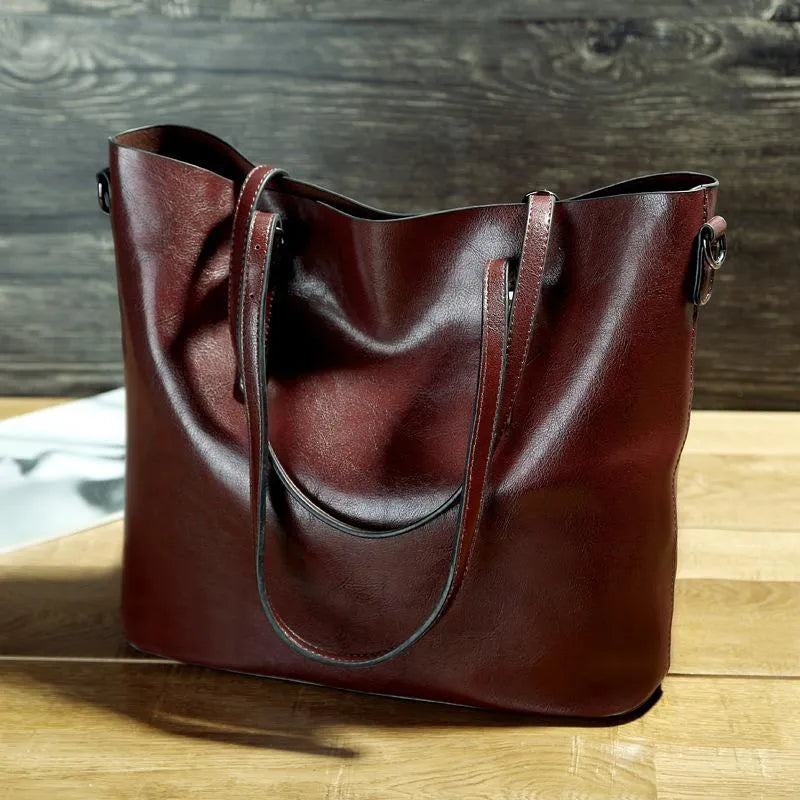 NICOLE | Vintage leather shoulder handbag