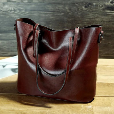 NICOLE | Vintage leather shoulder handbag