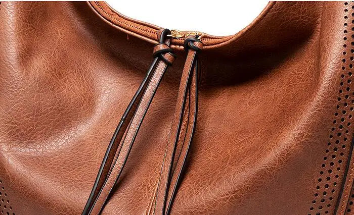 MINERVA | Leather bag