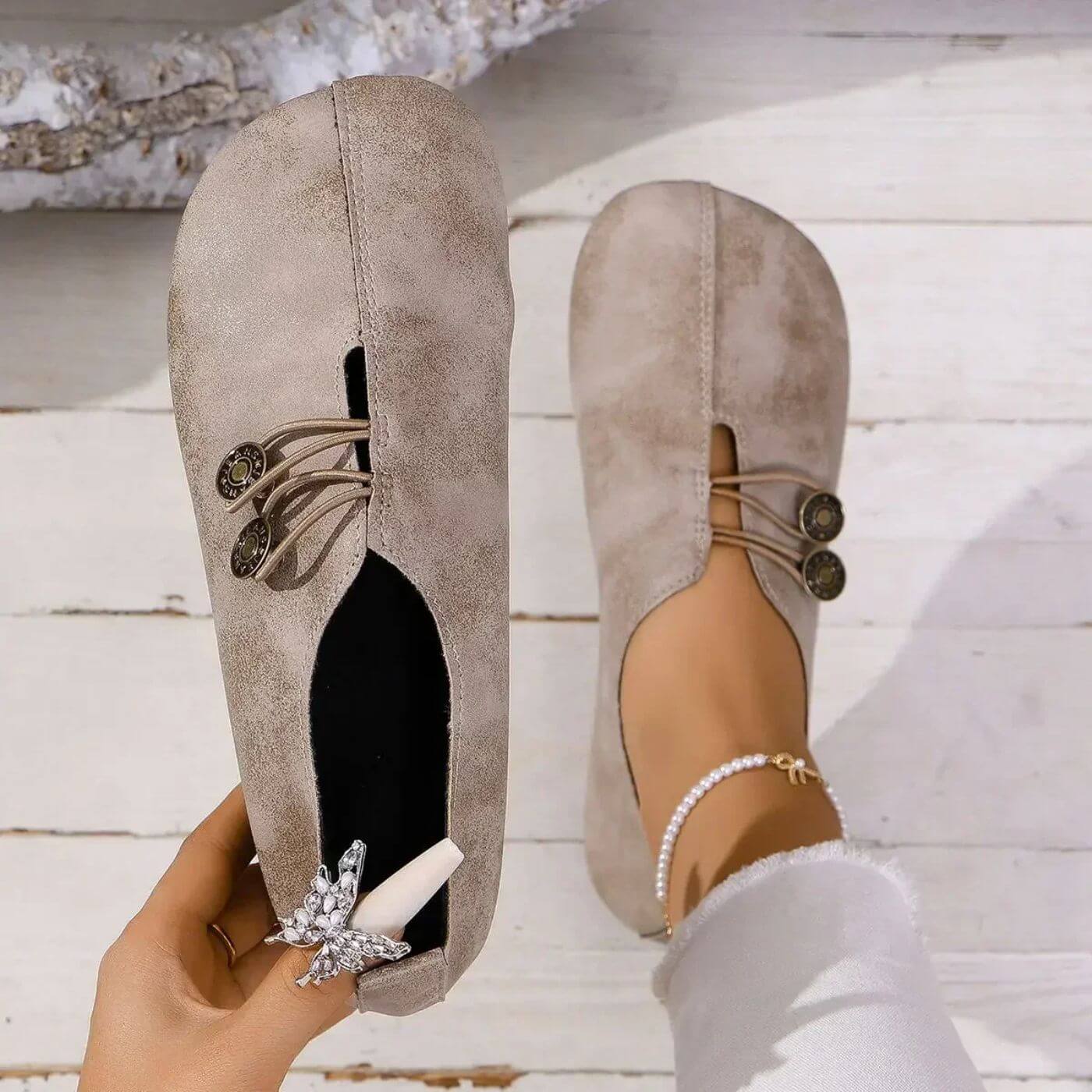 LYDIA | Soft and Flexible Orthopedic Shoes