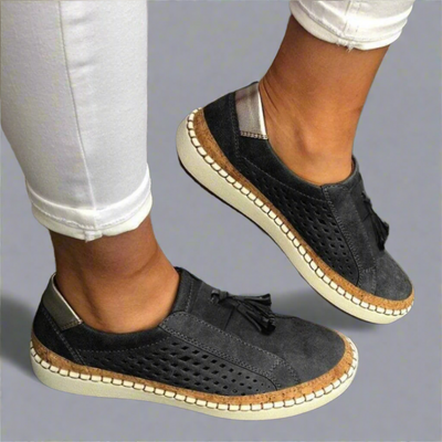 XAVERIA | Breathable and non-slip orthopedic shoes