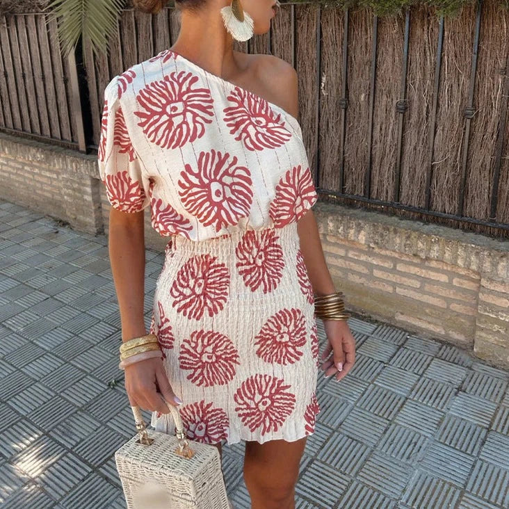 SIGRID | Chic Asymmetrical Dress