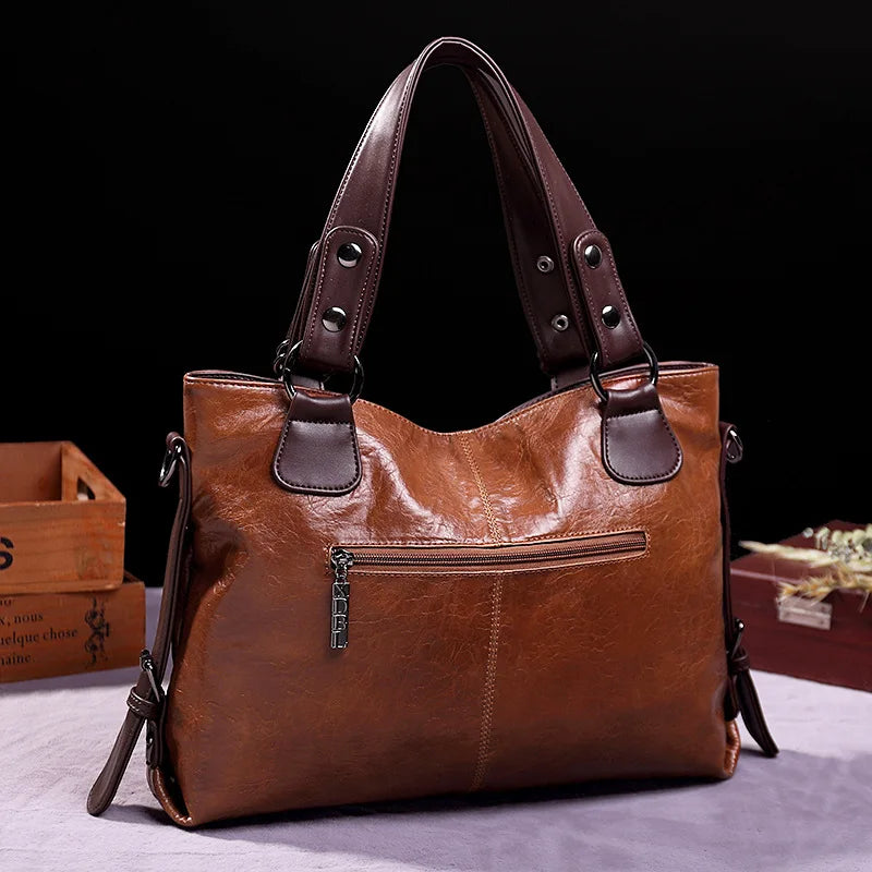 ADORE | Leather bag