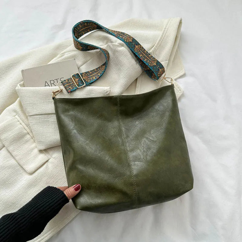 CHELSEY | Vintage leather shoulder bag