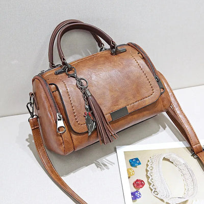 IRMELA | Elegant leather shoulder bag
