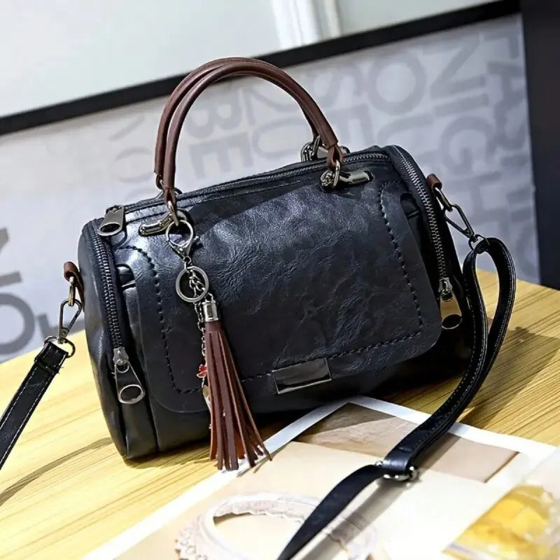IRMELA | Elegant leather shoulder bag