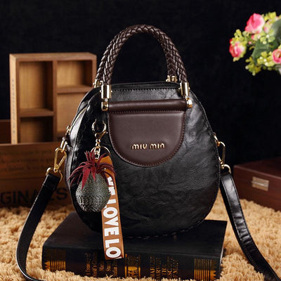 FARA | Leather shoulder bag