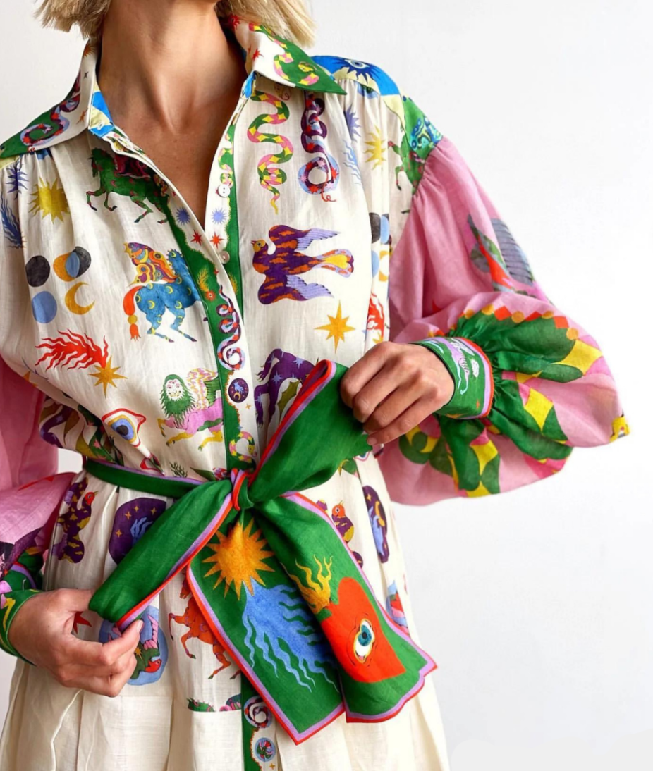 FLORENCE | Brightly colored costumes