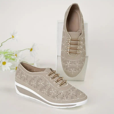 LAYLA | Casual low top wedge orthopedic sneakers