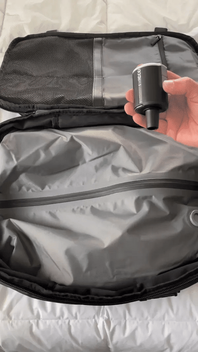 ELENA | Travel backpack with vacuum compression