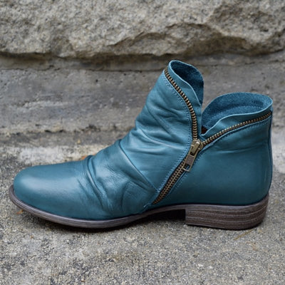 SANNE | Elegant leather boots for women
